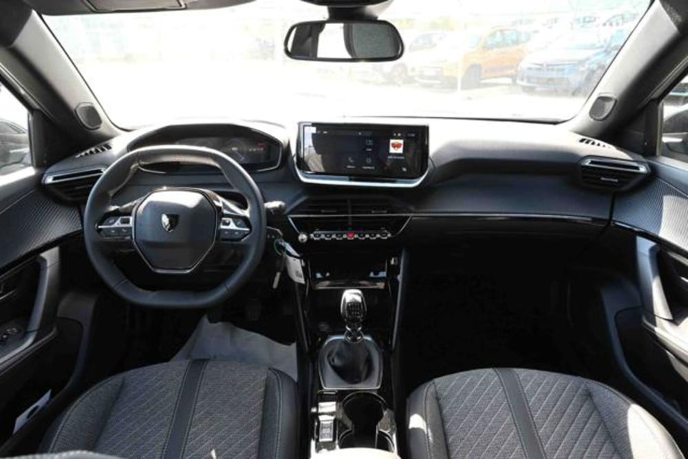 Peugeot 2008 nuova a Torino (11)