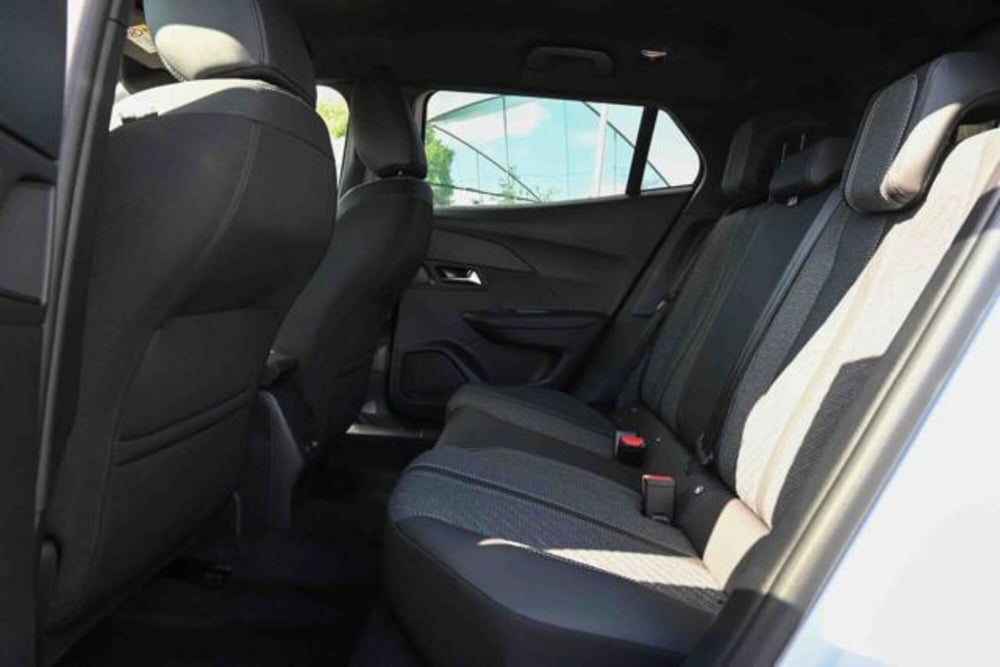 Peugeot 2008 nuova a Torino (15)