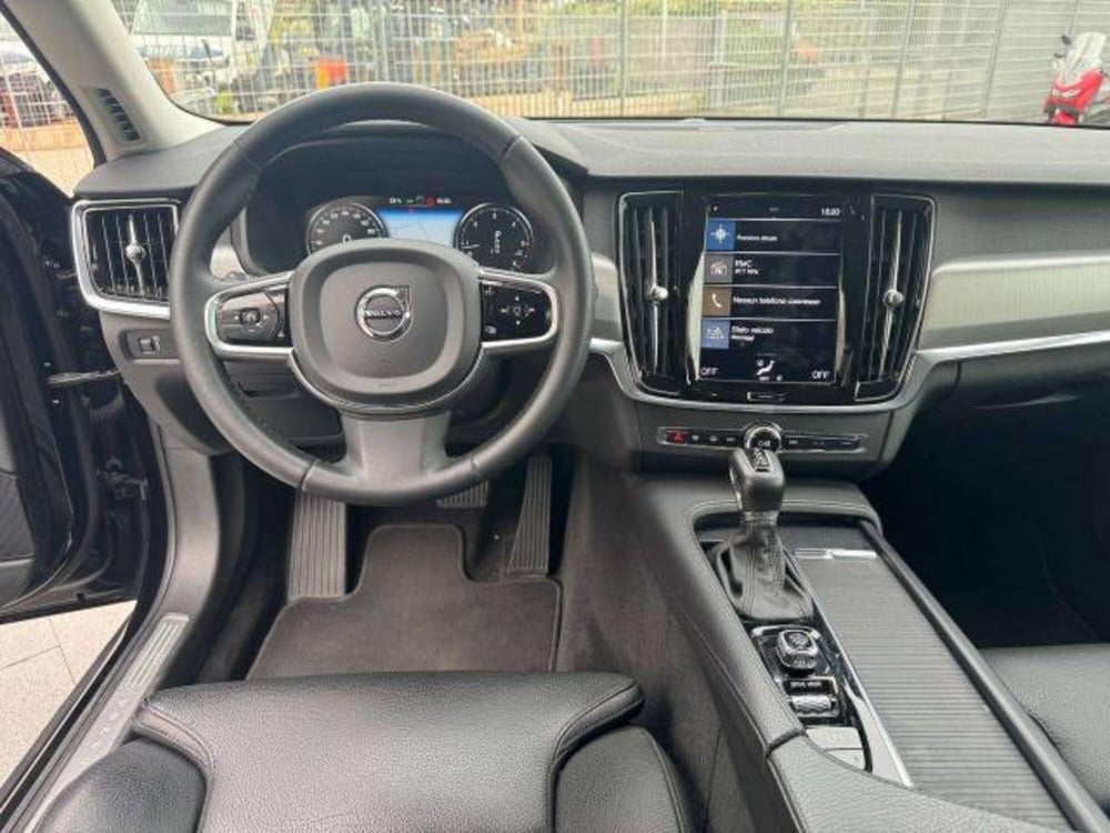 Volvo S90 usata a Savona (11)