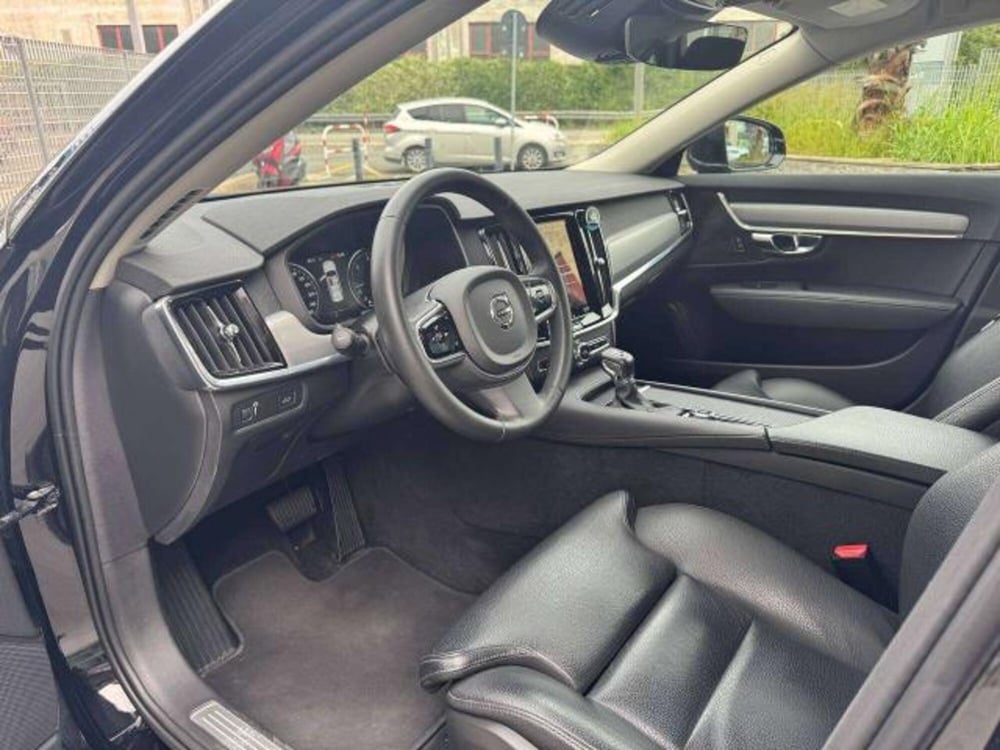 Volvo S90 usata a Savona (9)