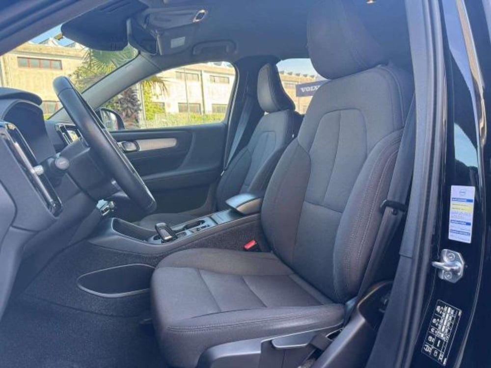 Volvo XC40 usata a Savona (11)