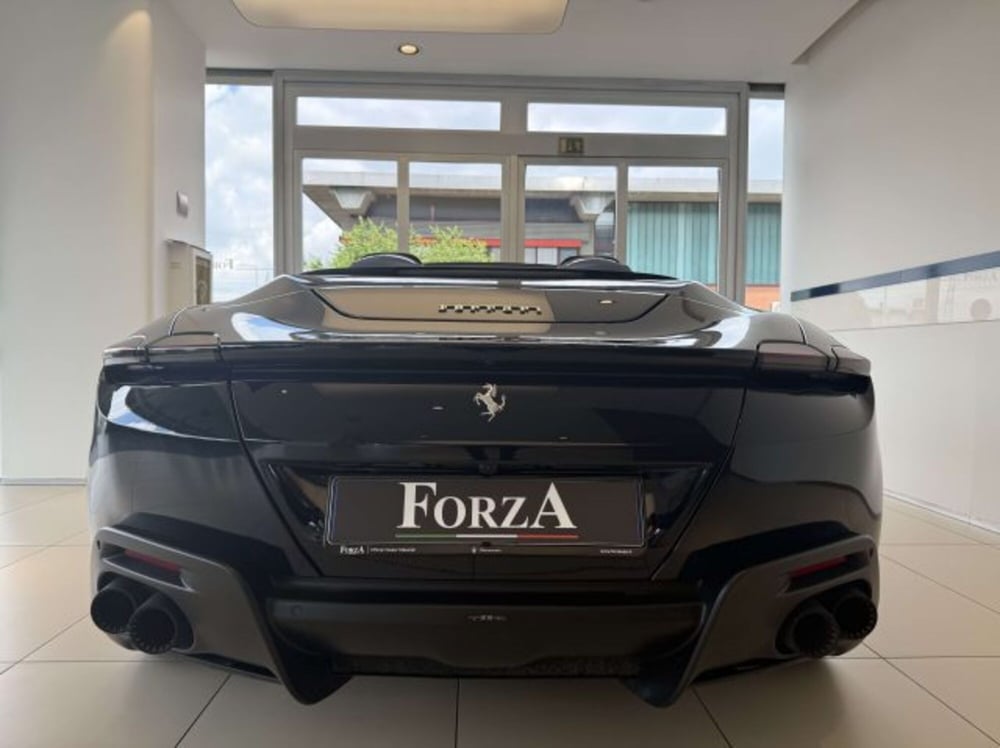 Ferrari Roma Spider usata a Torino (13)
