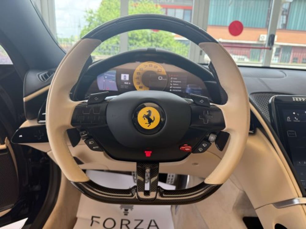 Ferrari Roma Spider usata a Torino (4)