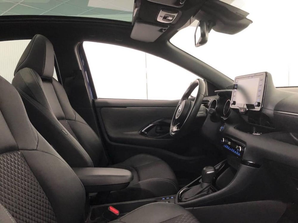 Toyota Yaris Cross usata a Torino (7)