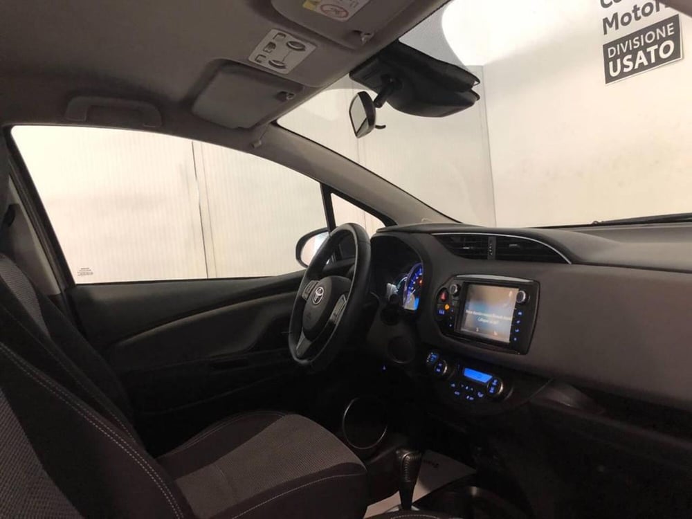 Toyota Yaris usata a Torino (8)