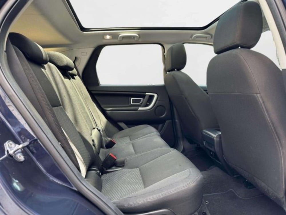 Land Rover Discovery Sport usata a Siena (4)