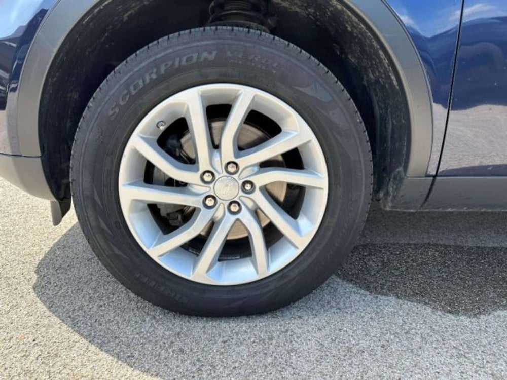 Land Rover Discovery Sport usata a Siena (9)