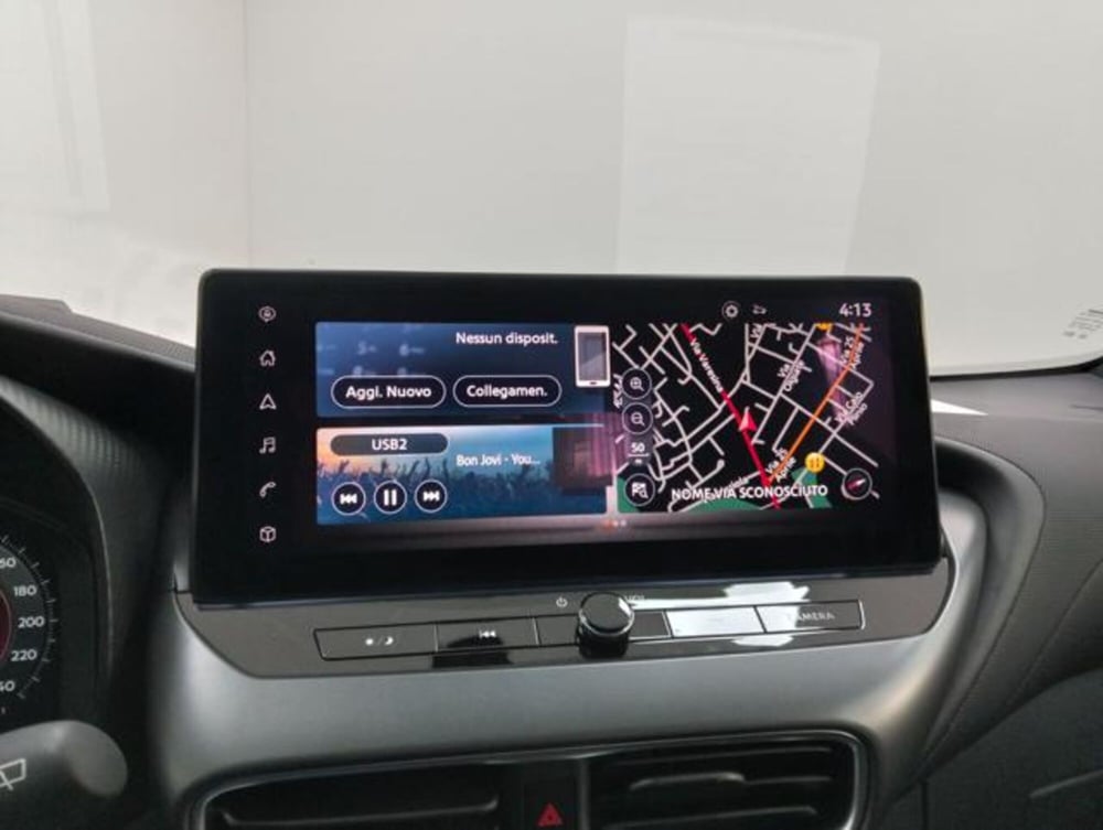 Nissan Juke nuova a Como (17)