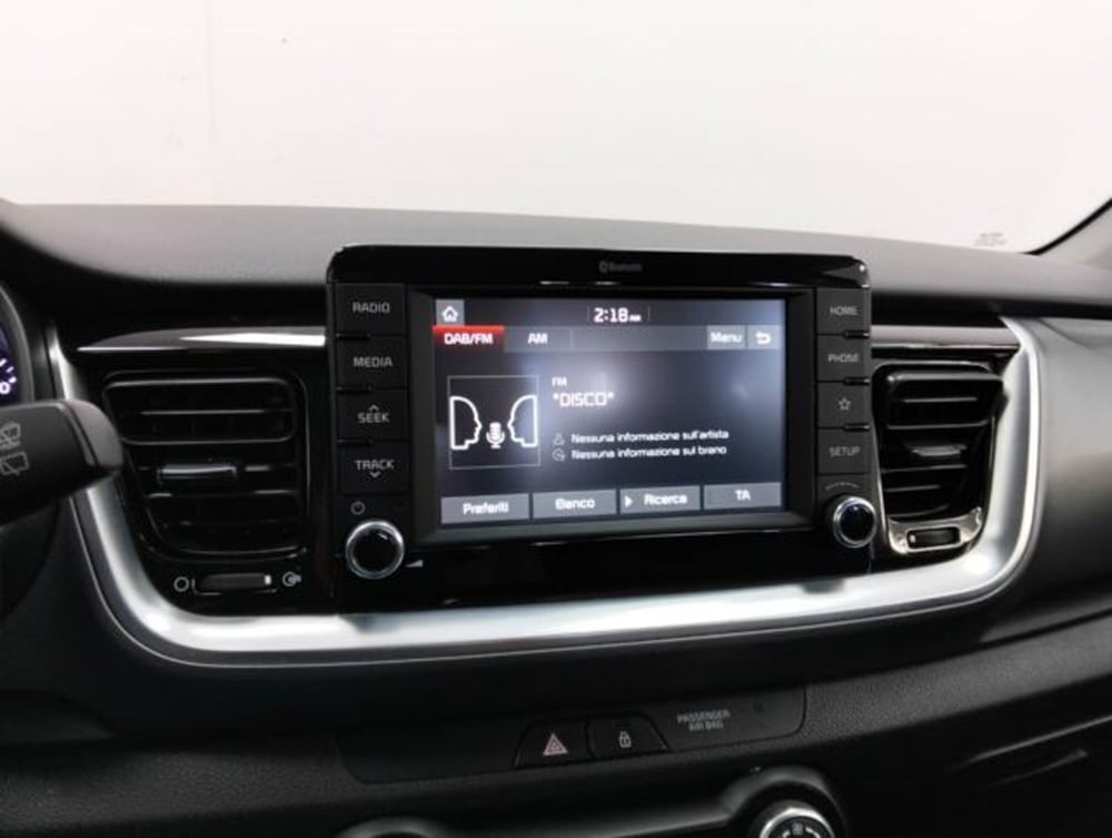 Kia Stonic usata a Como (12)