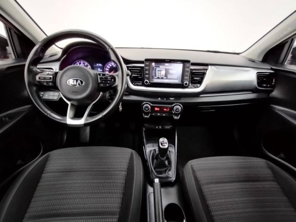 Kia Stonic usata a Como (4)