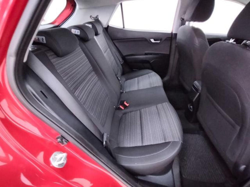 Kia Stonic usata a Como (5)