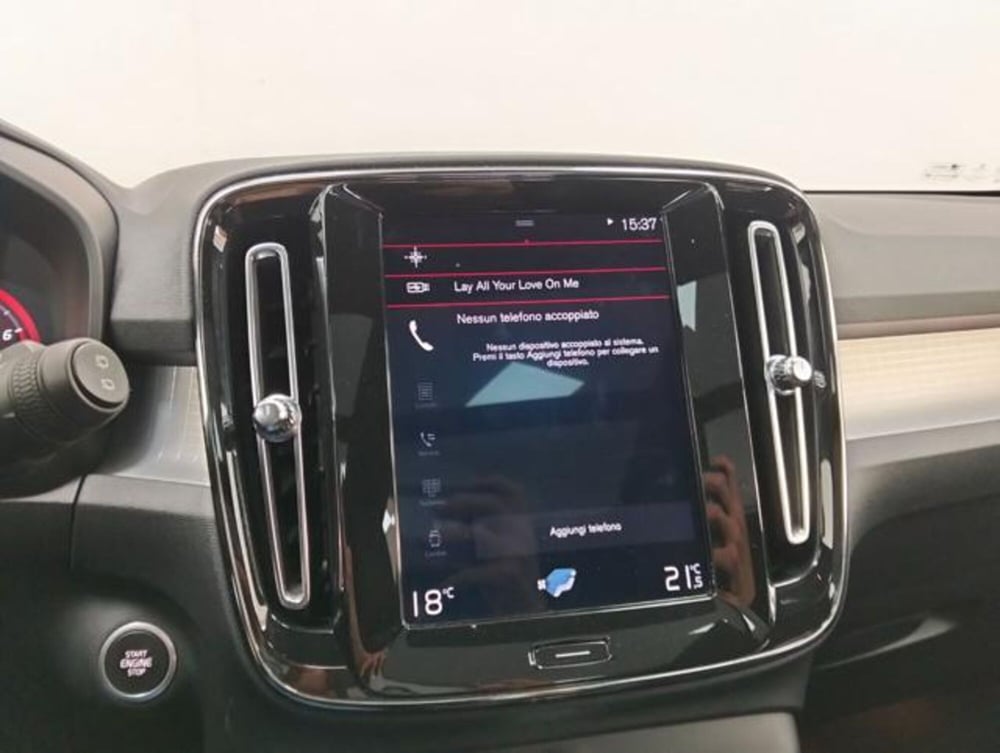 Volvo XC40 usata a Como (15)