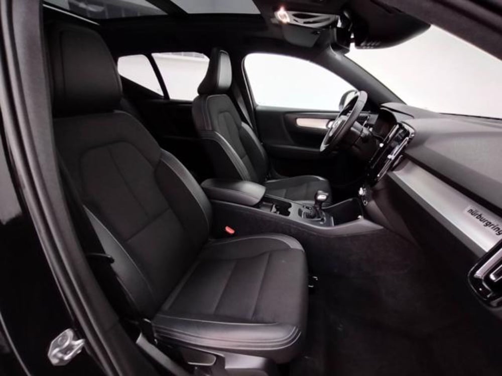 Volvo XC40 usata a Como (3)