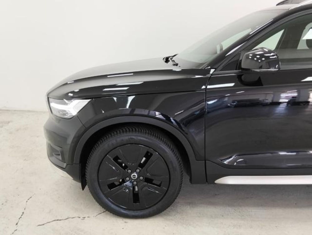 Volvo XC40 usata a Como (9)