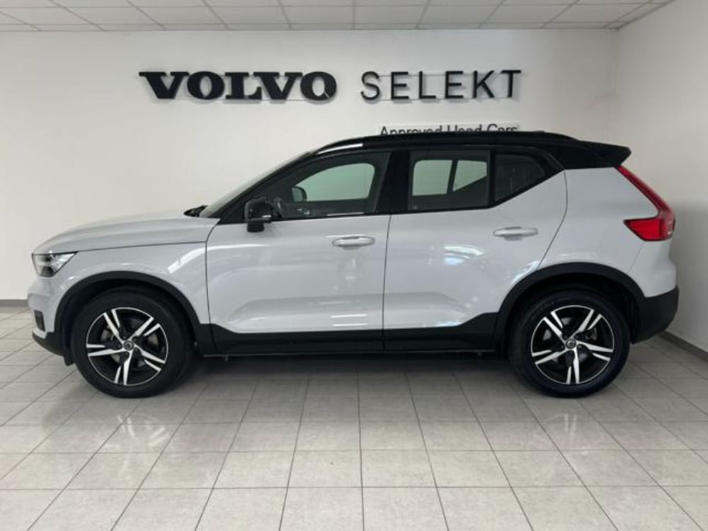 Volvo XC40 usata a Como (8)