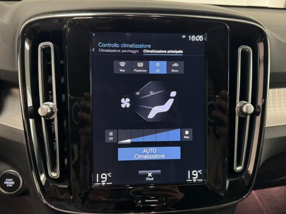 Volvo XC40 usata a Como (14)