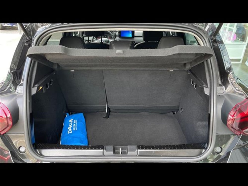 Dacia Sandero usata a Varese (14)