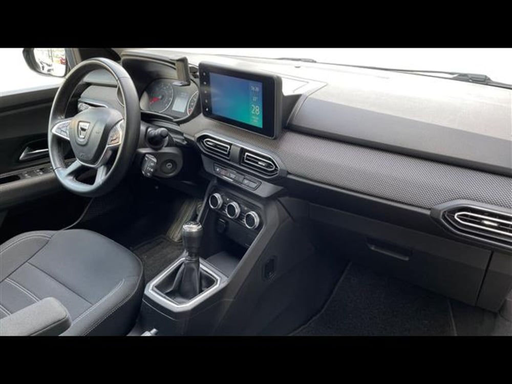 Dacia Sandero usata a Varese (5)