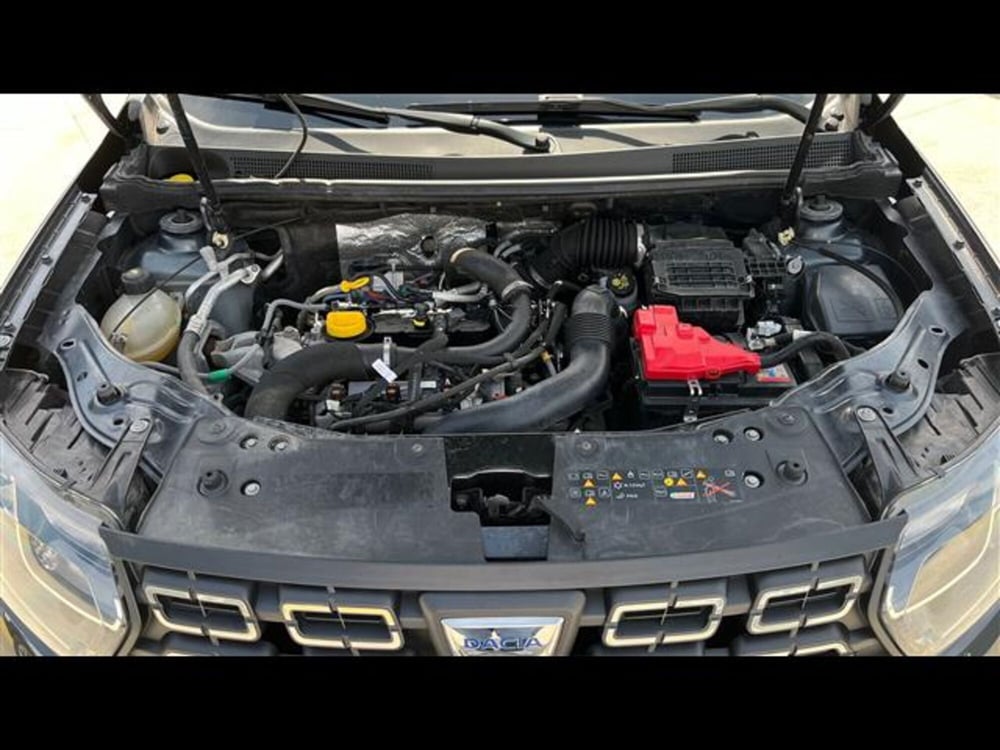 Dacia Duster usata a Firenze (14)