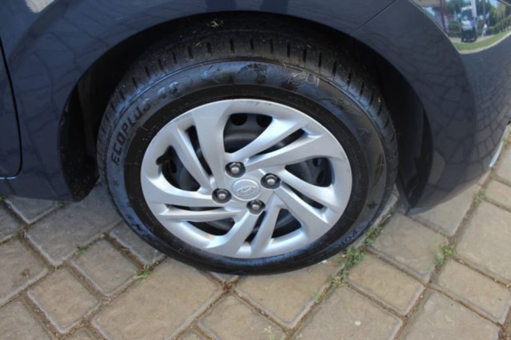 Hyundai i10 usata a Roma (7)