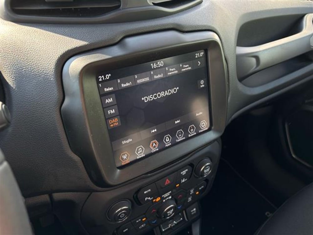 Jeep Renegade usata a Pavia (11)
