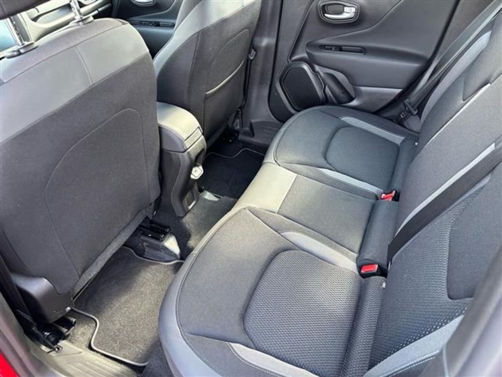 Jeep Renegade usata a Pavia (14)