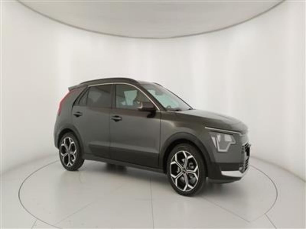 Kia Niro usata a Bari (10)