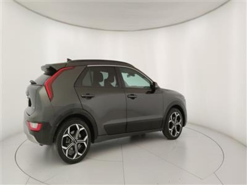 Kia Niro usata a Bari (8)