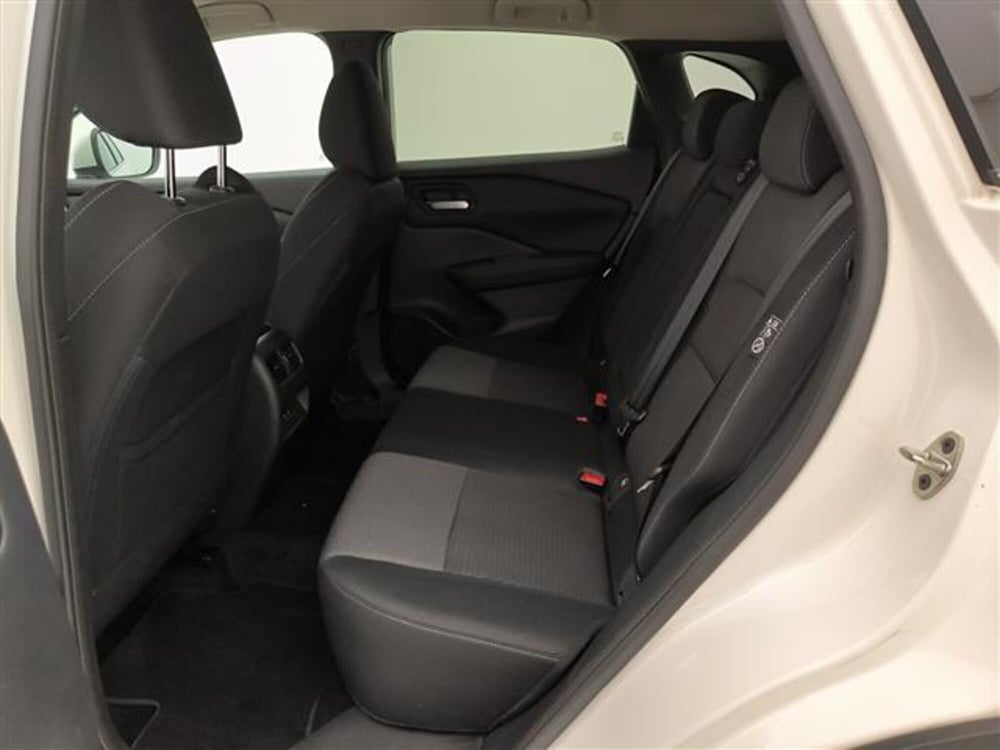Nissan Qashqai usata a Milano (7)
