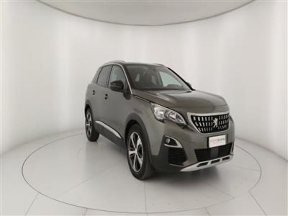Peugeot 3008 usata a Bari (11)