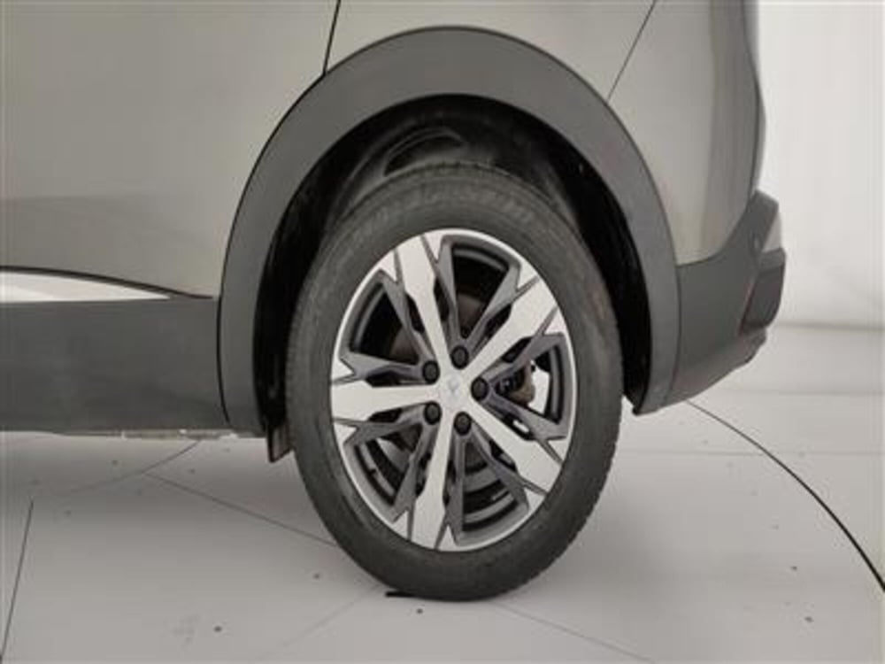 Peugeot 3008 usata a Bari (12)