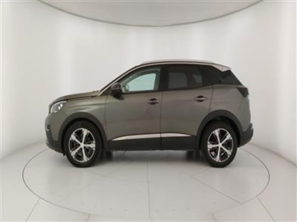 Peugeot 3008 usata a Bari (3)