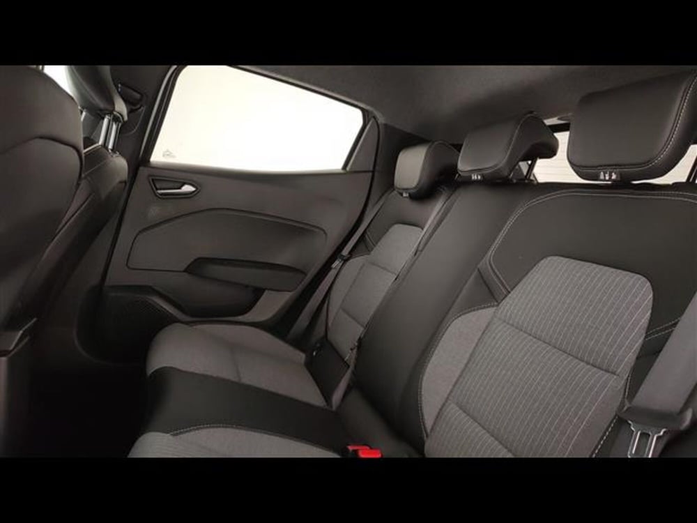 Renault Clio usata a Milano (10)