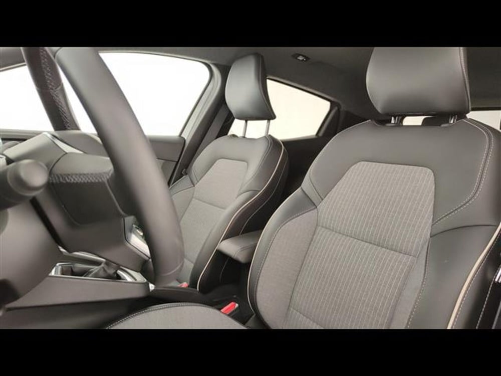 Renault Clio usata a Milano (9)