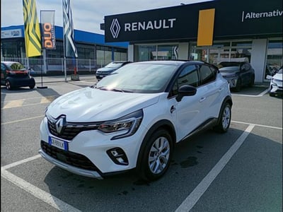 Renault Captur 1.6 full hybrid Techno 145cv auto del 2022 usata a Ivrea