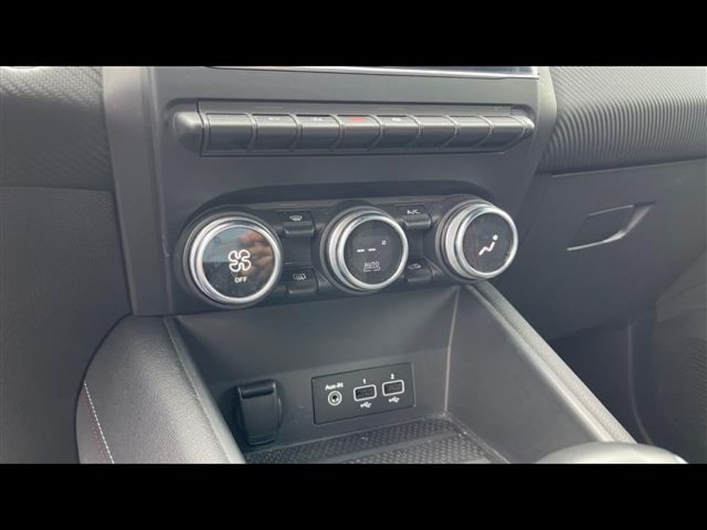 Renault Captur usata a Lecce (13)