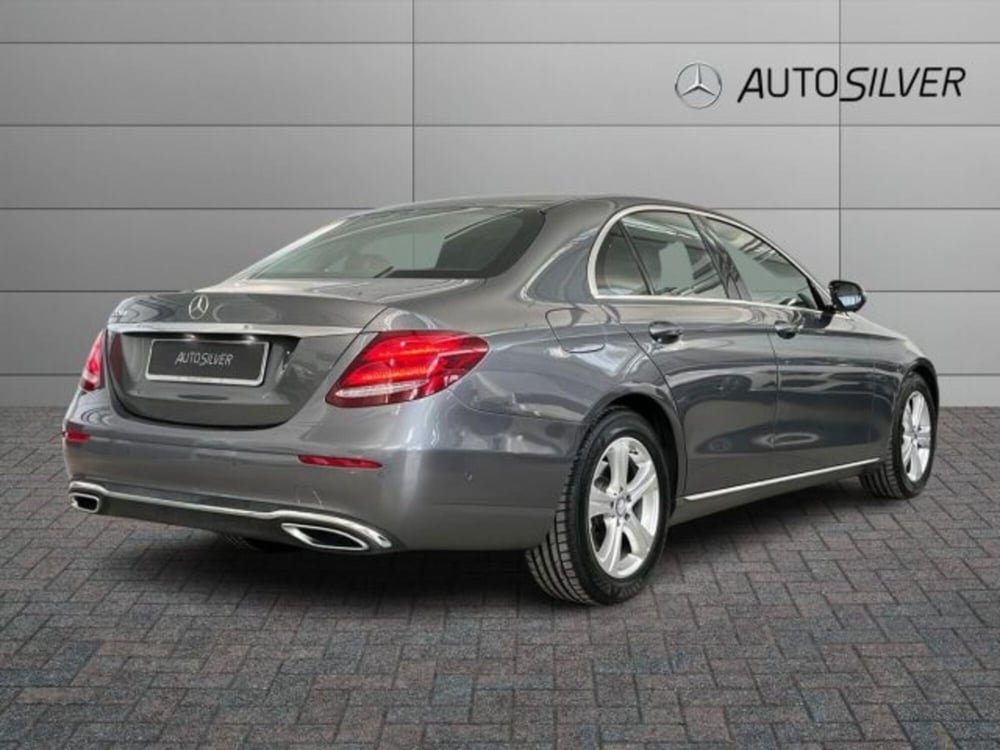 Mercedes-Benz Classe E usata a Verona (2)