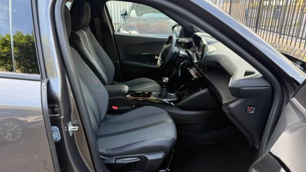 Peugeot 2008 usata a Roma (18)
