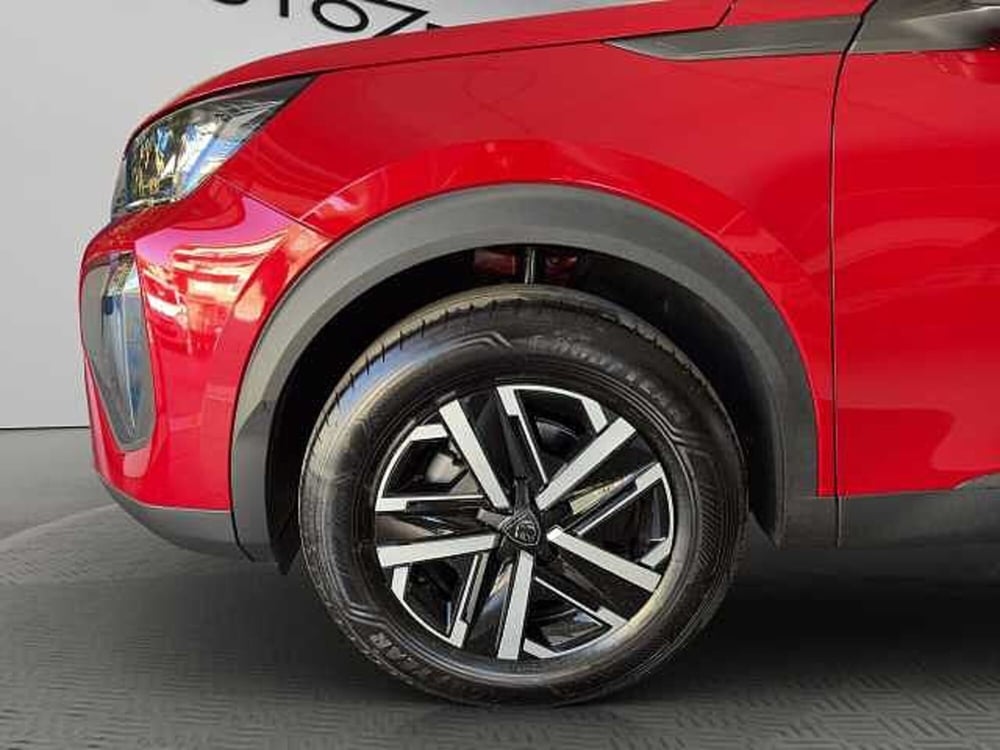 Peugeot 2008 nuova a Vibo Valentia (15)