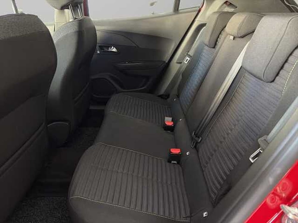 Peugeot 2008 nuova a Vibo Valentia (16)