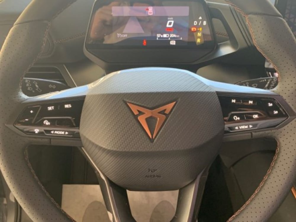 Cupra Born usata a Vicenza (16)