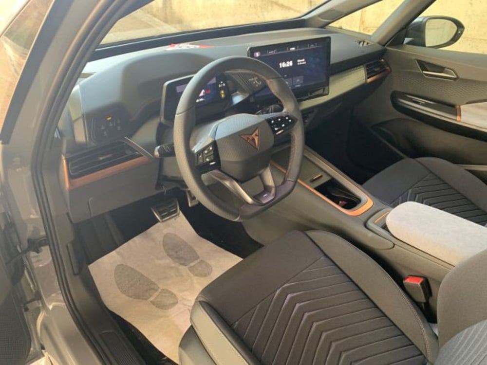 Cupra Born usata a Vicenza (8)