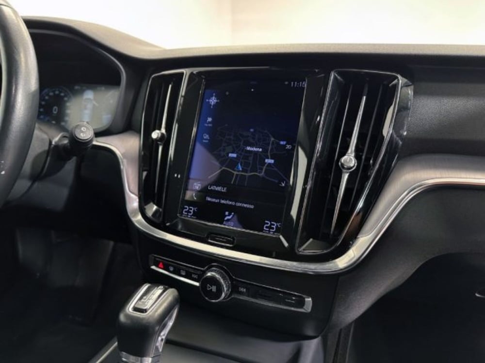 Volvo V60 usata a Modena (8)