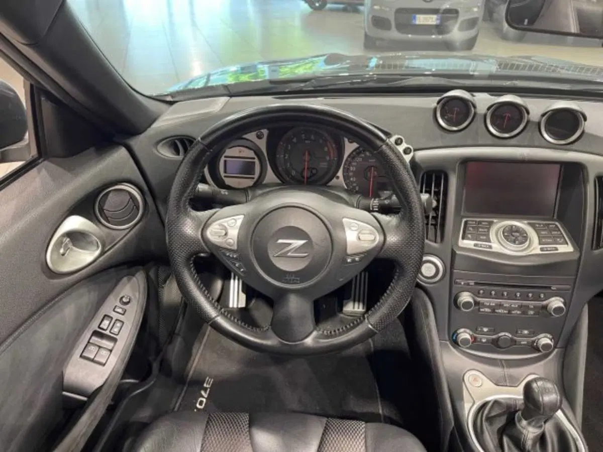 Nissan 370Z Cabrio usata a Sondrio (12)