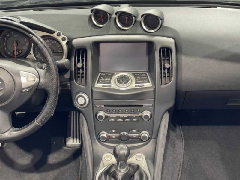 Nissan 370Z Cabrio usata a Sondrio (13)