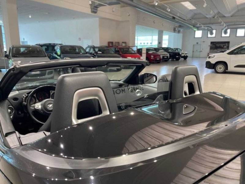 Nissan 370Z Cabrio usata a Sondrio (16)