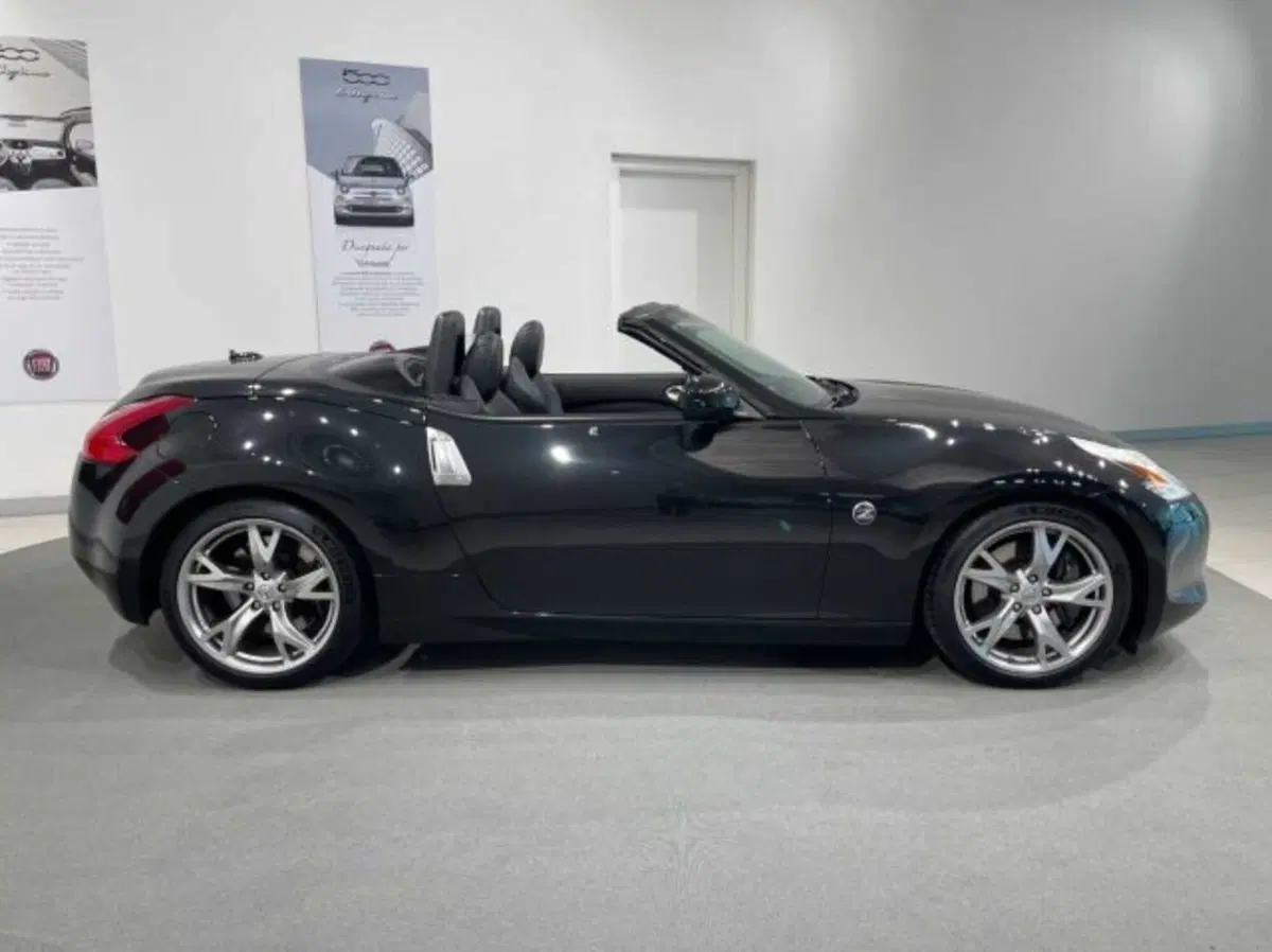 Nissan 370Z Cabrio usata a Sondrio (6)