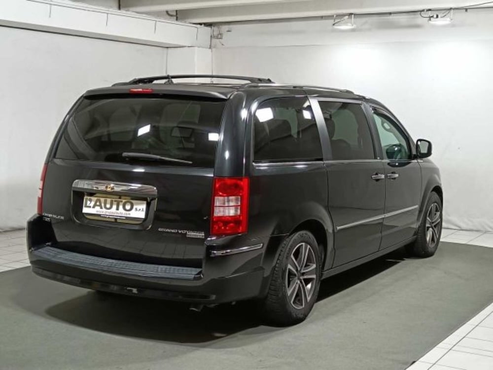 Chrysler Grand Voyager usata a Sondrio (5)