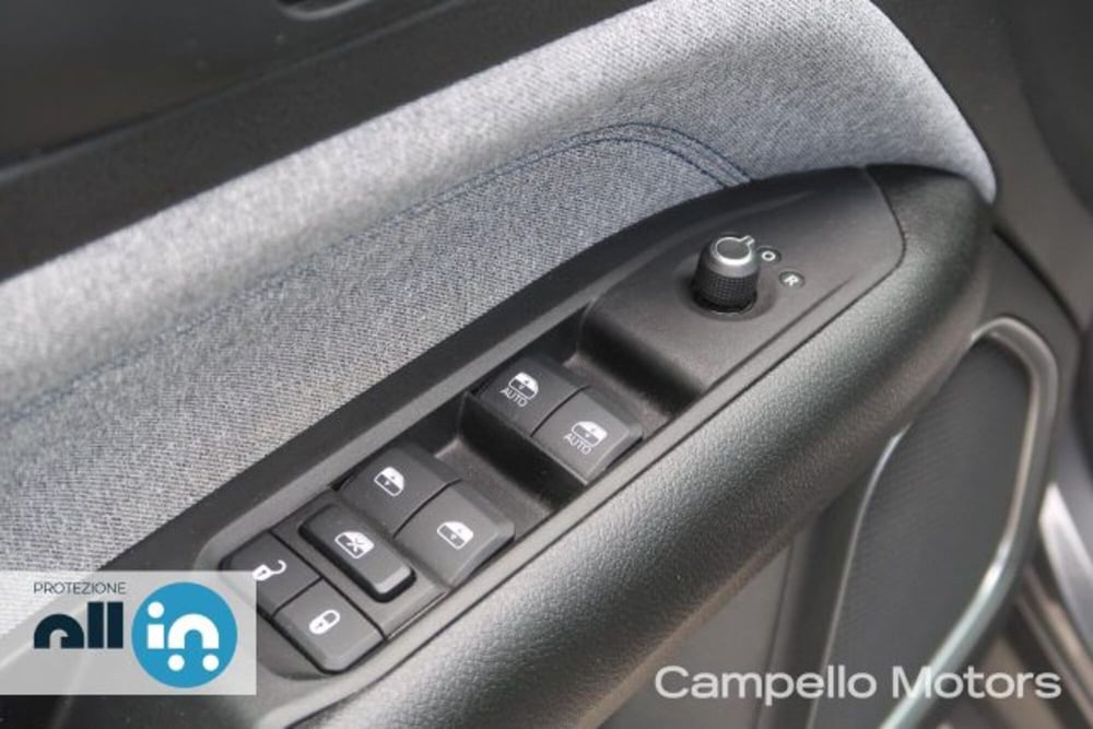 Jeep Compass usata a Venezia (15)