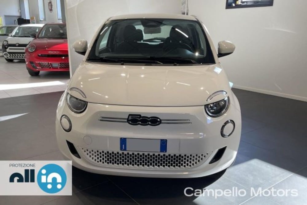 Fiat 500e usata a Venezia (2)